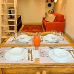 Oasi Creativa Centro - Design & Relax Vicino Mole Appartement *