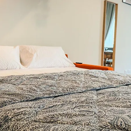 Apartmán Oasi Creativa Centro - Design & Relax Vicino Mole *