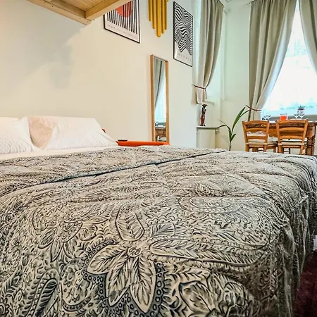 Oasi Creativa Centro - Design & Relax Vicino Mole Apartman *